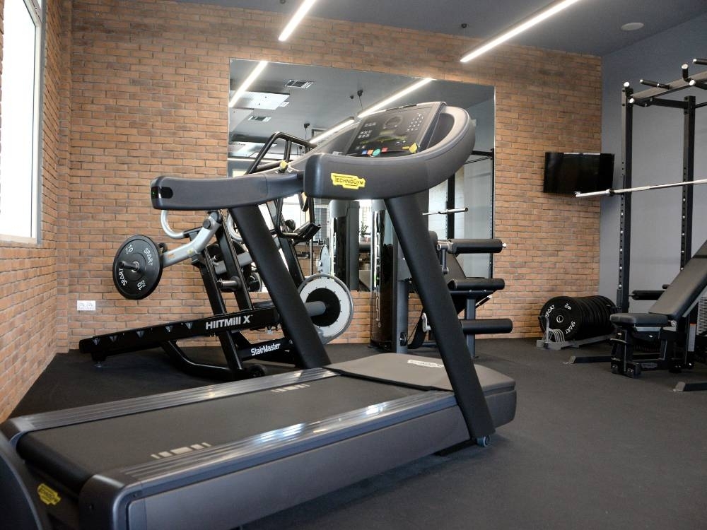 profile_image_4_caption